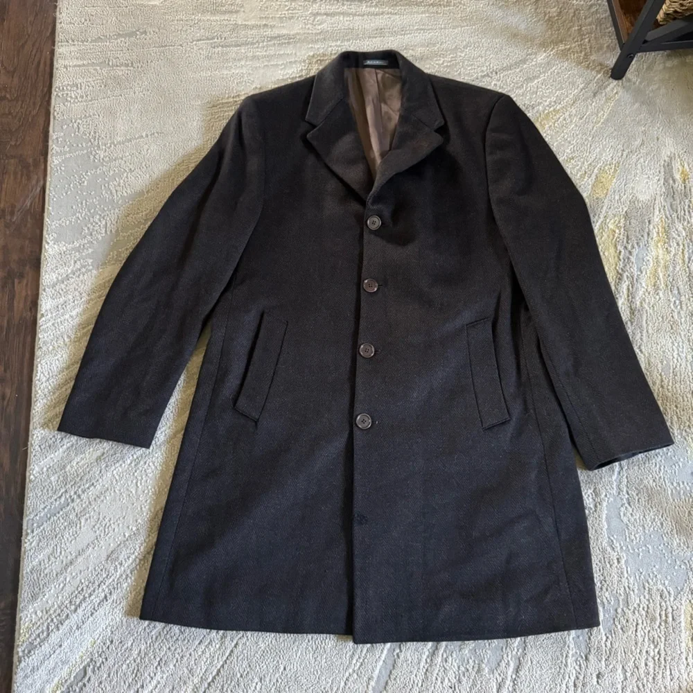 Cardinal of Canada Graham topcoat brown wool cashmere 42 / large
